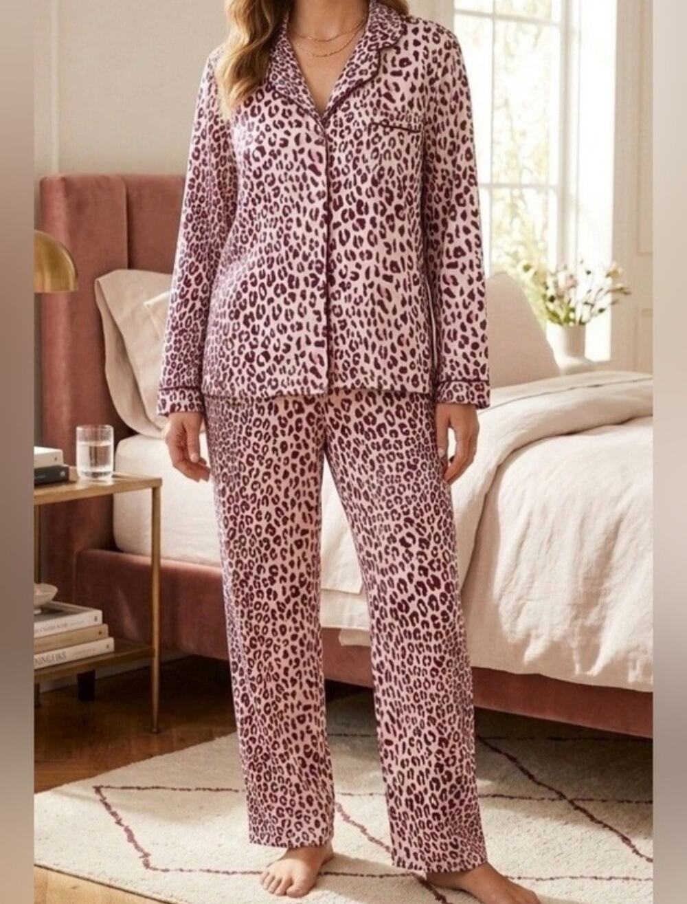 Kate Spade Leopard Pajama Set M Long Sleeve Button Down Notch Collar Pink Wine